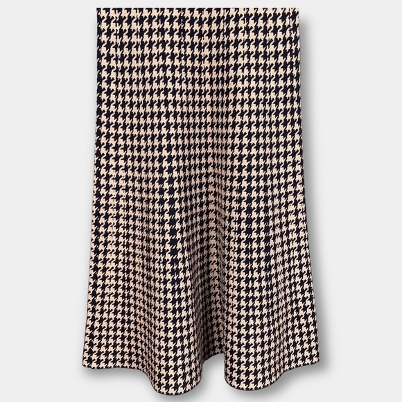 Ann Taylor Houndstooth Sweater Dress Size XS Tall - Picture 4 of 6